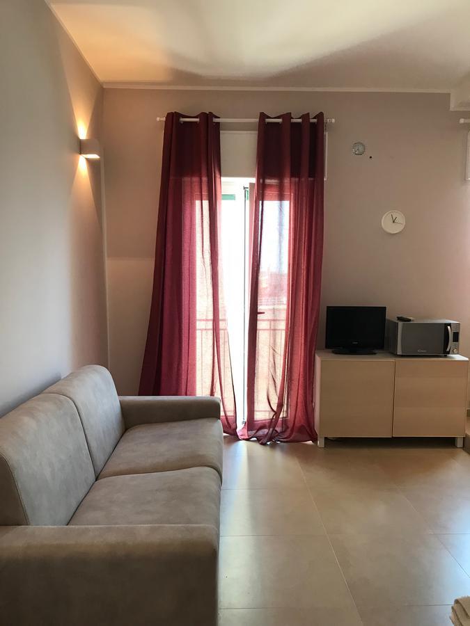 Apartment Antonella Ostuni Eksteriør bilde